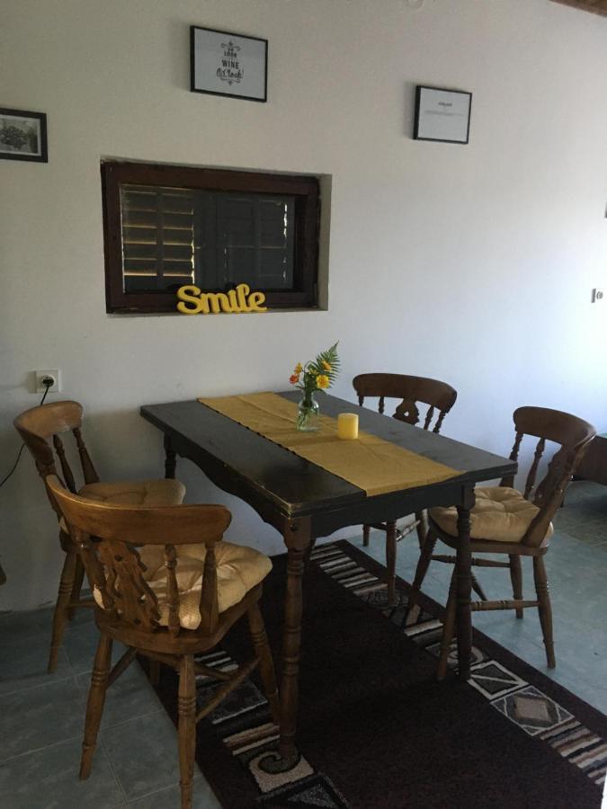 Village Wine House Mandicevac Luaran gambar